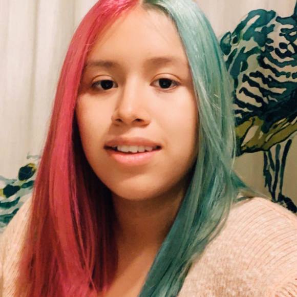 Meet your Posher, Xenia - Picture 1 of 1